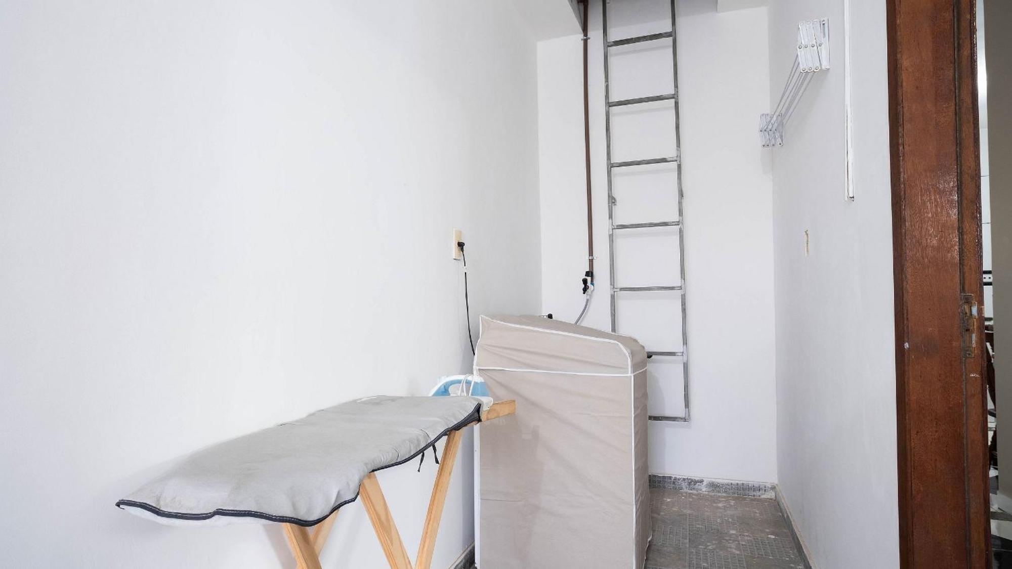 Apto a 300 metro da praia - WIFI 200MB - Netflix - Cozinha equipada - Ar condicionado Rio das Ostras Exterior foto